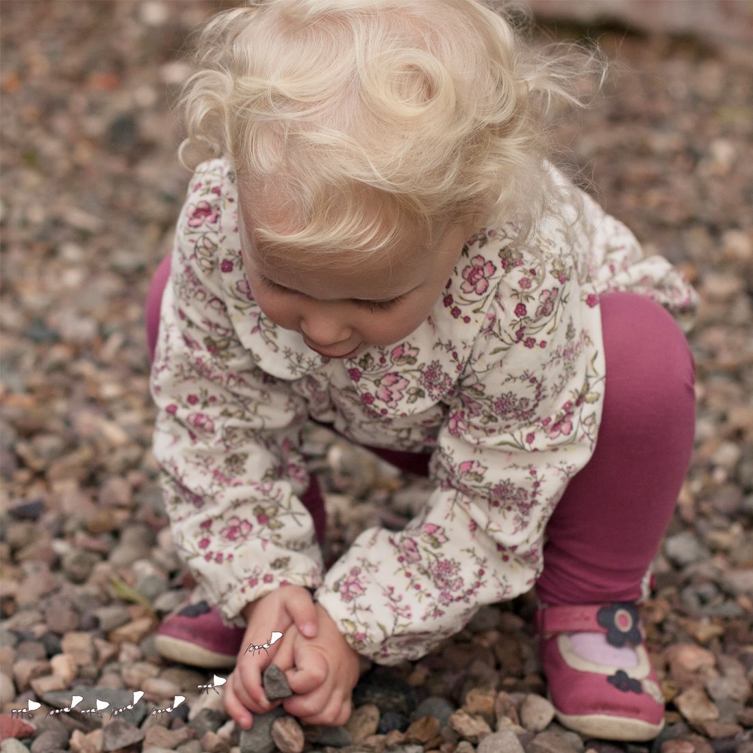 Meth-web-square-1100x1100-nurture-kindergarten-girl-ants